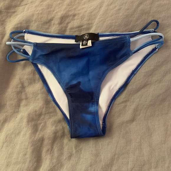 Misguided Tye Dye Bikini Brief - Picture 2 of 2